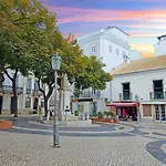 J - Casa Do Farol Guesthouse