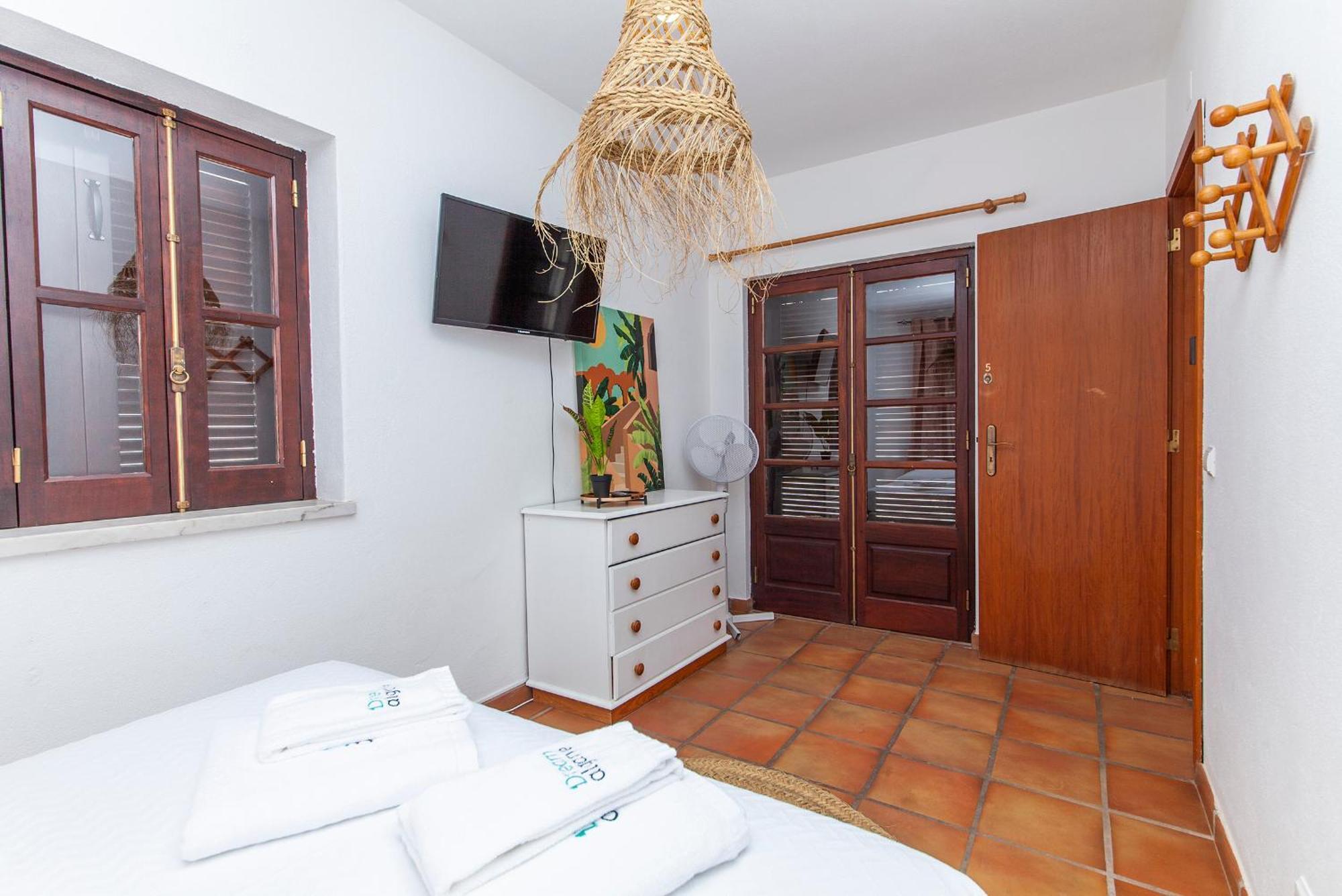 Guest house J - Casa Do Farol Lagos